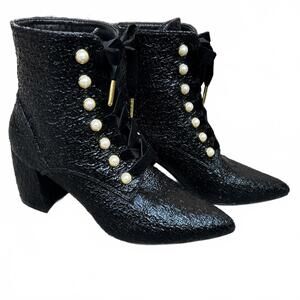 Victorian Witchy Heeled Black textured Lace up Rachel boots size 9